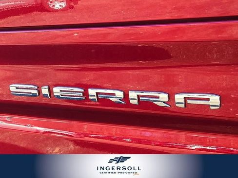 Used 2025 GMC Sierra 1500 AT4 w/ AT4 Premium Package image 32