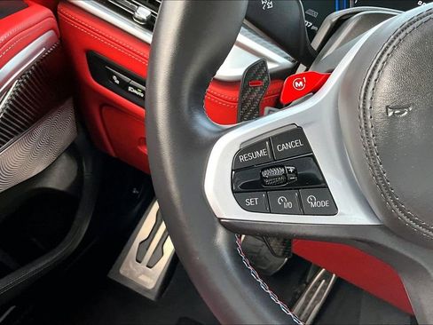 Used 2025 BMW X6 M Competition image 11