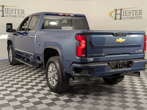Certified 2024 Chevrolet Silverado 2500 High Country w/ Technology Package image 5