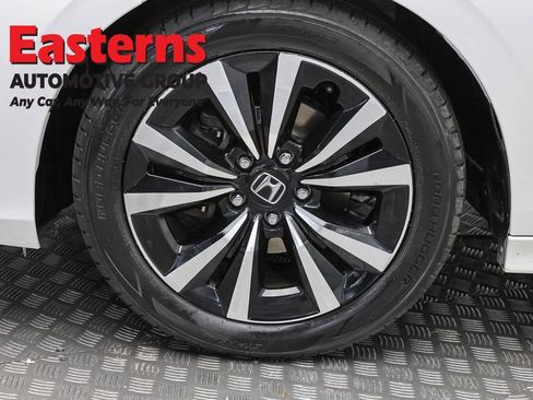 Used 2024 Honda Civic EX image 30