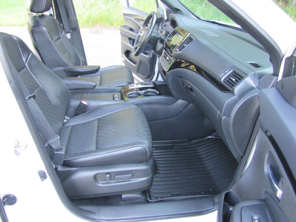 Used 2020 Honda Passport Touring image 23