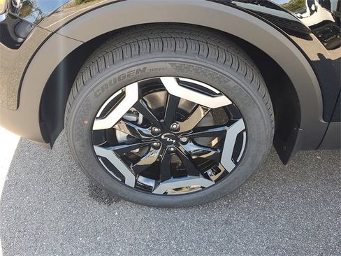 New 2025 Kia Telluride S image 39