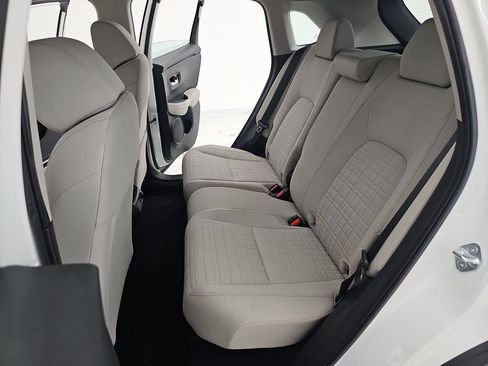 Used 2023 Honda HR-V LX image 18