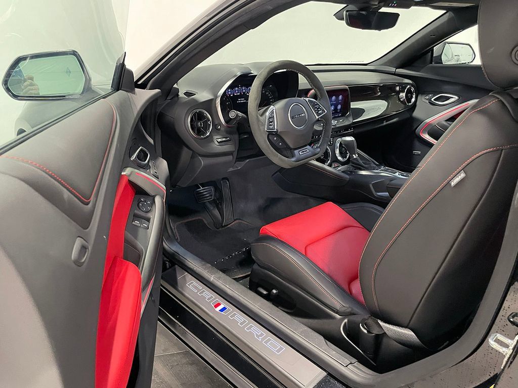 Used 2024 Chevrolet Camaro SS RWD image 62