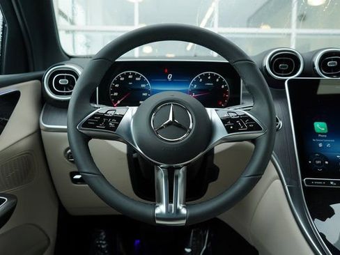 New 2026 Mercedes-Benz GLC 300 image 19