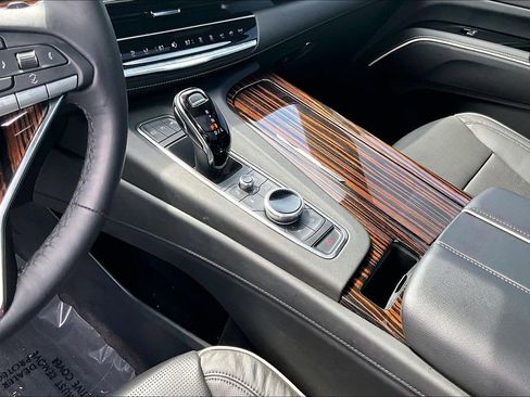 Certified 2023 Cadillac Escalade Premium Luxury w/ LPO, Floor Liner Package image 18