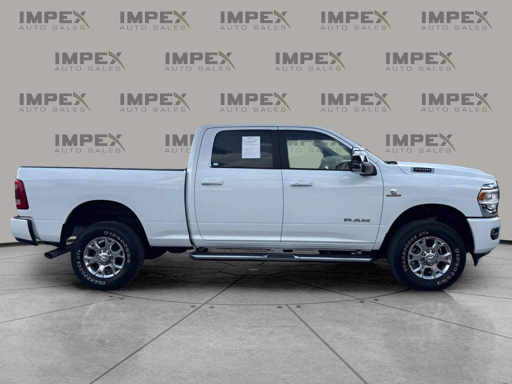 Used 2024 RAM 2500 Laramie AWD/4WD image 6