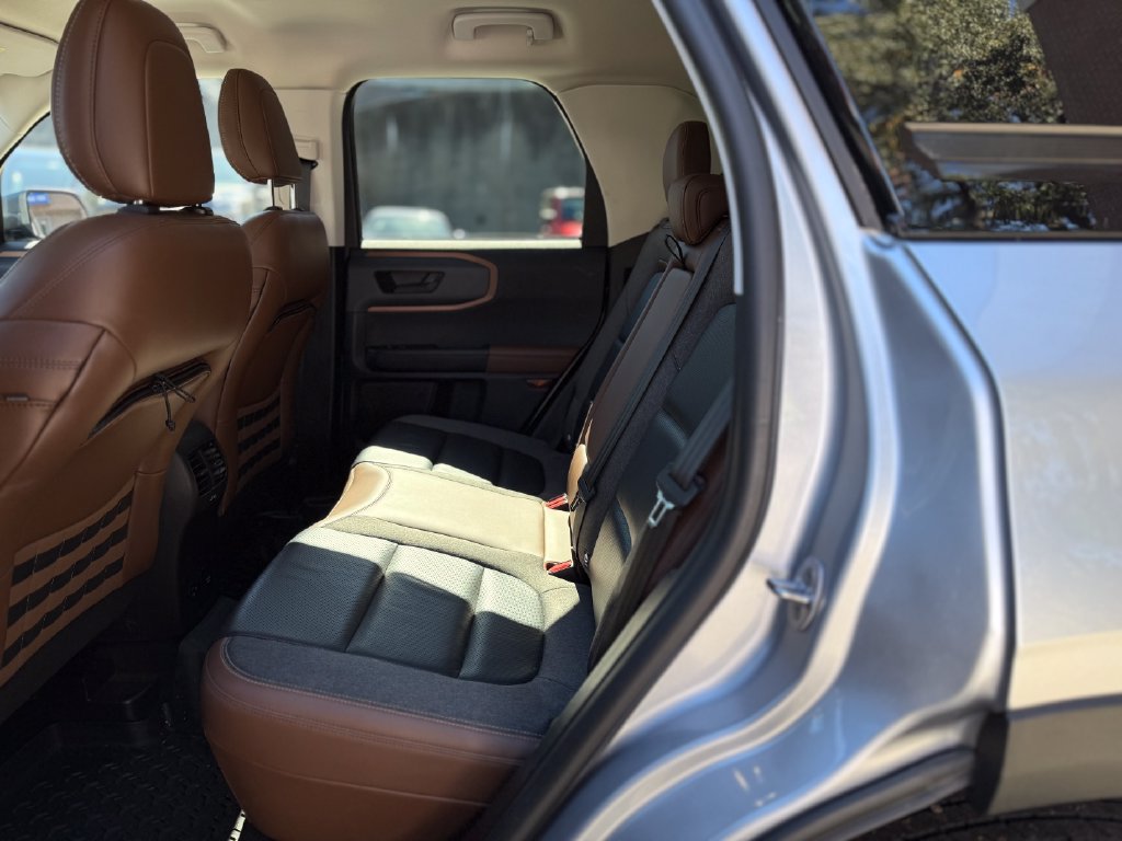 Used 2021 Ford Bronco Sport Outer Banks AWD/4WD image 19