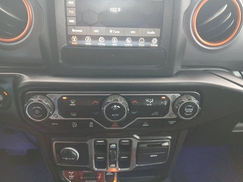 Used 2021 Jeep Gladiator Mojave image 19