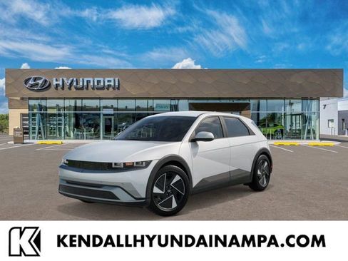 New 2026 Hyundai Ioniq 5 SEL AWD/4WD image 1