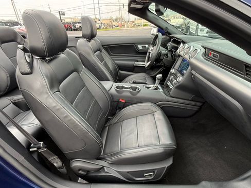 Used 2019 Ford Mustang GT Premium w/ Equipment Group 401A RWD image 15