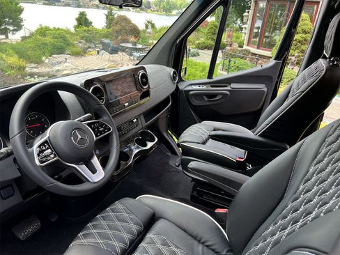 Used 2023 Mercedes-Benz Sprinter 3500 w/ Parking Package image 25