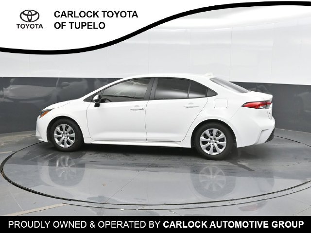 Used 2024 Toyota Corolla LE FWD image 10