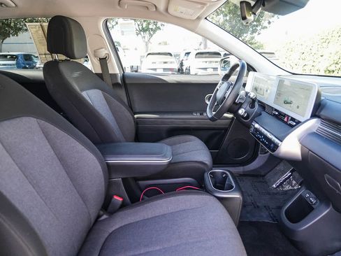 Used 2024 Hyundai Ioniq 5 SEL RWD image 16