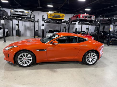 Used 2015 Jaguar F-TYPE Coupe image 6