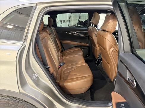 Used 2023 Lincoln Nautilus Reserve w/ Cargo Utility Package image 13