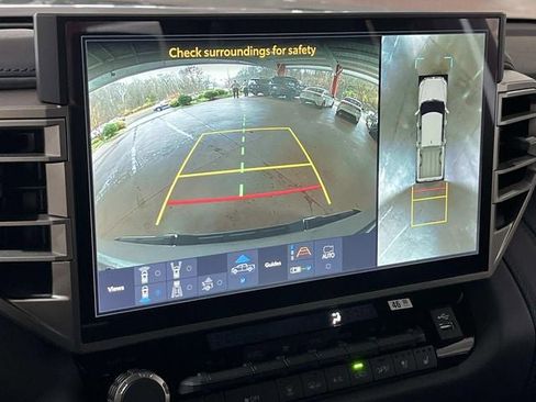 New 2026 Toyota Tundra Platinum AWD/4WD image 32