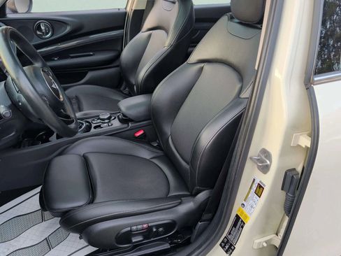 Used 2017 MINI Cooper Clubman S image 21