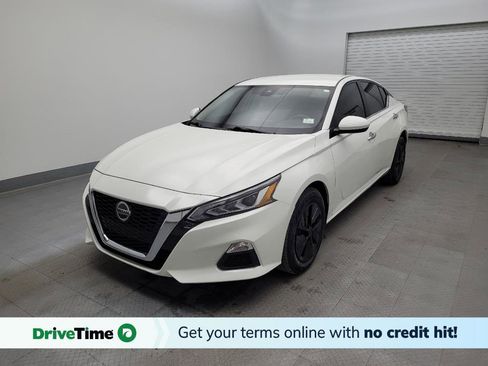 Used 2022 Nissan Altima 2.5 SV image 1