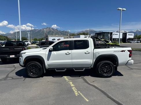 Used 2023 Nissan Frontier PRO-4X w/ Technology Package AWD/4WD image 7