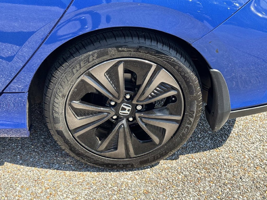 Used 2019 Honda Civic EX image 5