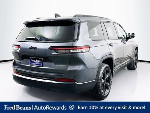 Used 2023 Jeep Grand Cherokee L Laredo AWD/4WD image 9