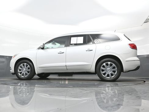 Used 2017 Buick Enclave Premium AWD/4WD image 26