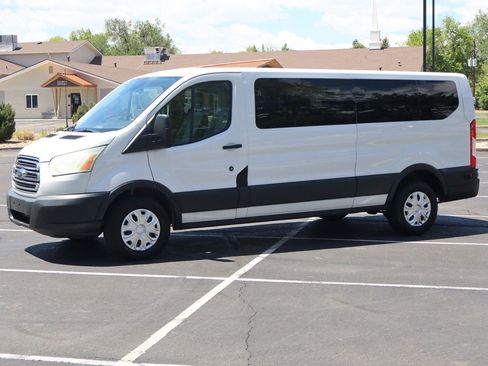 Used 2015 Ford Transit 350 XLT RWD image 10