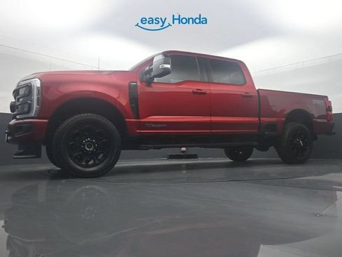 Used 2025 Ford F250 Lariat w/ Black Appearance Package AWD/4WD image 30
