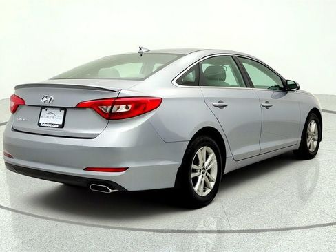 Used 2015 Hyundai Sonata SE FWD image 5