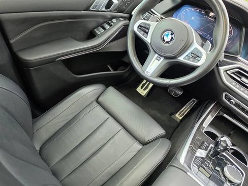 Used 2021 BMW X7 M50i AWD/4WD image 40