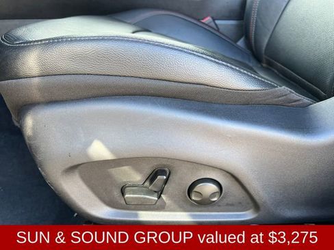 Used 2025 Jeep Compass Trailhawk w/ Trailhawk Elite Group image 14