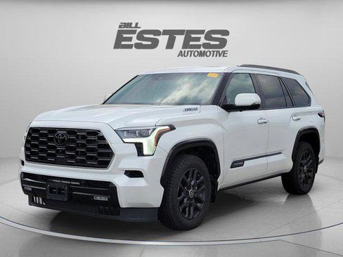 Certified 2024 Toyota Sequoia Platinum image 1