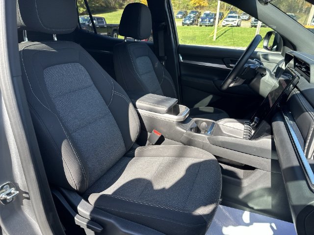 Used 2025 GMC Terrain Elevation AWD/4WD image 34
