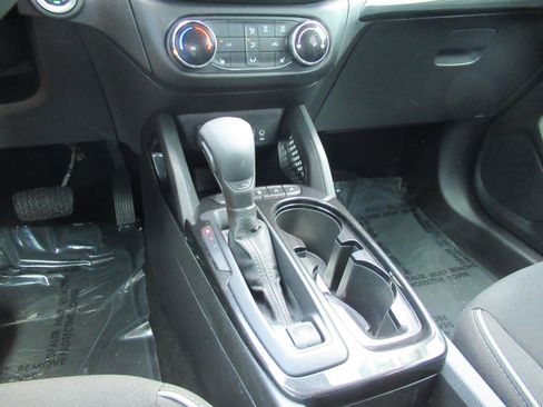 Certified 2023 Chevrolet TrailBlazer LT FWD image 25
