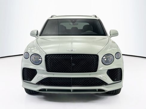 Used 2023 Bentley Bentayga Speed AWD/4WD image 2