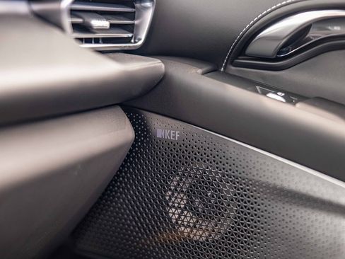 New 2025 Lotus Emira image 27