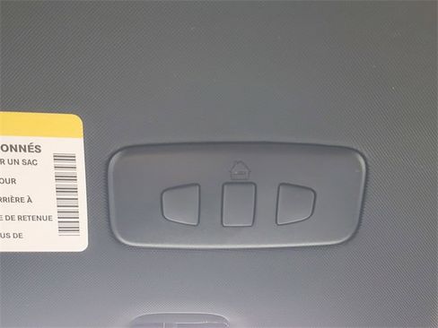 Used 2023 Alfa Romeo Stelvio Ti image 33