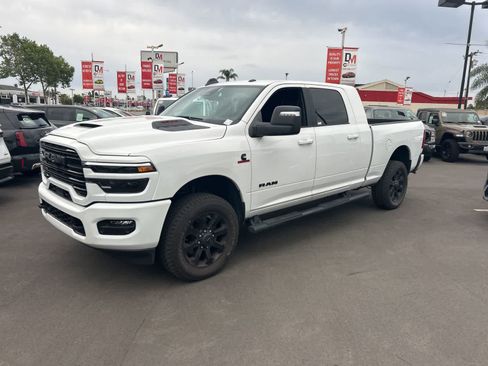 Used 2026 RAM 2500 Laramie w/ Night Edition image 3
