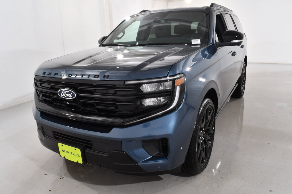 New 2027 Ford Expedition Platinum w/ Stealth Performance Package AWD/4WD image 2