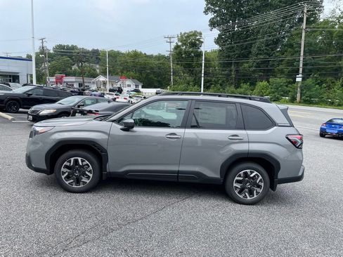 New 2026 Subaru Forester Premium w/ Base/Premium Package AWD/4WD image 4