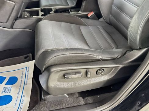 Used 2018 Honda CR-V EX image 22