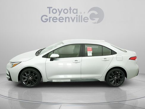 New 2026 Toyota Corolla SE FWD image 6