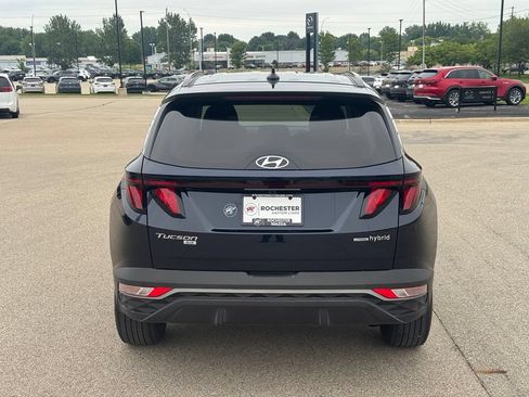 Used 2024 Hyundai Tucson Blue AWD/4WD image 34