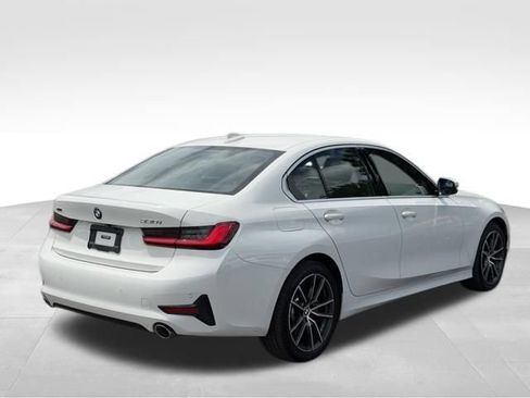 Used 2019 BMW 330i xDrive Sedan w/ Convenience Package AWD/4WD image 7