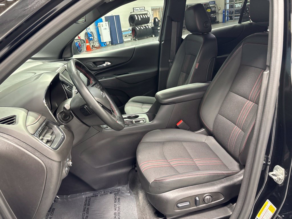 Used 2024 Chevrolet Equinox RS AWD/4WD image 9
