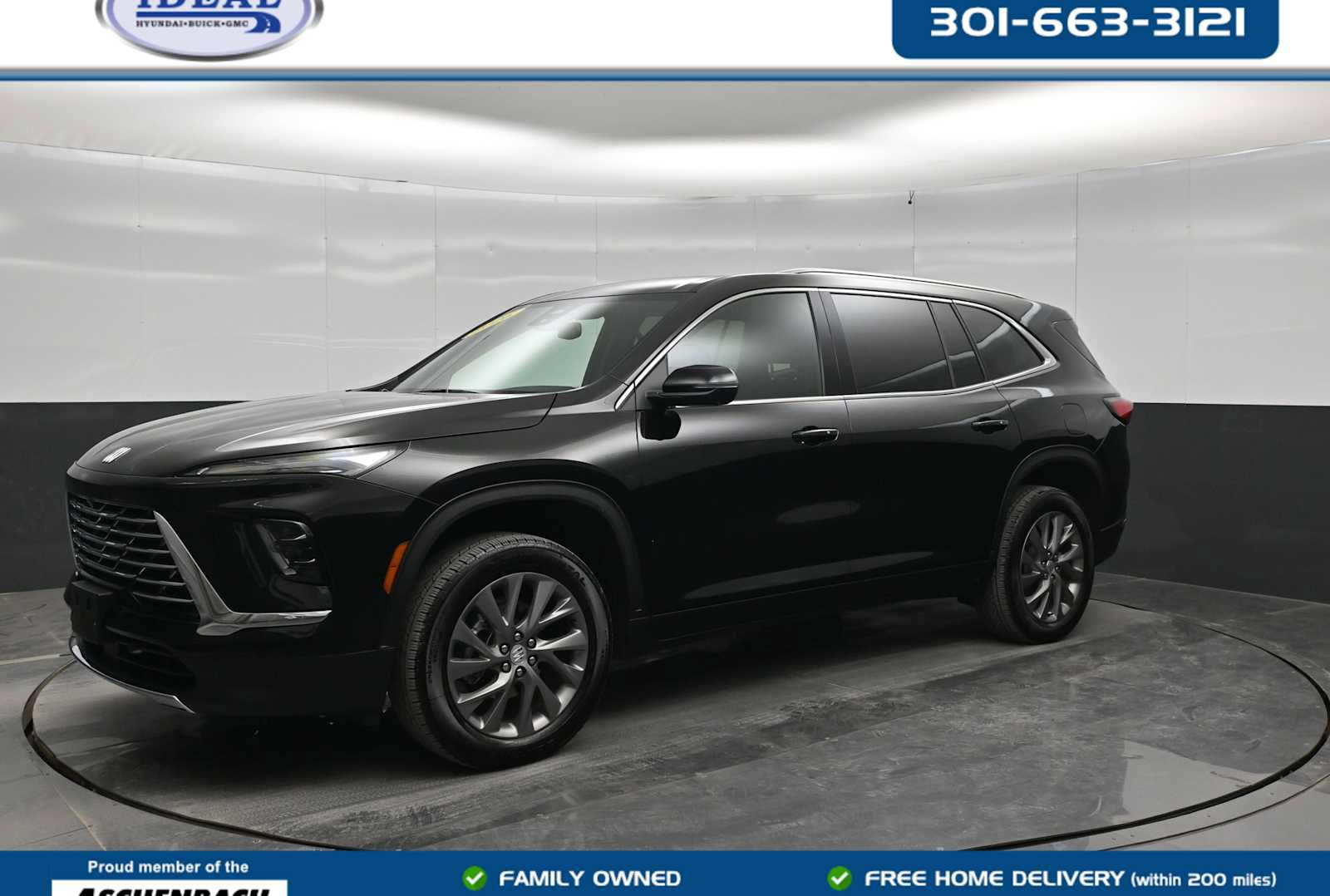 Used 2026 Buick Enclave Preferred FWD image 1