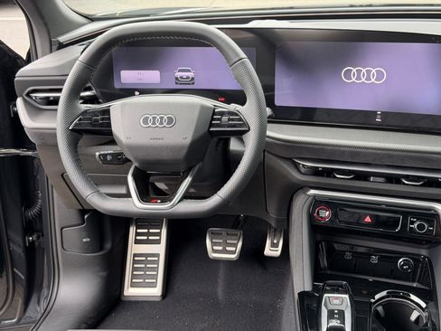 New 2026 Audi SQ5 Premium Plus image 21