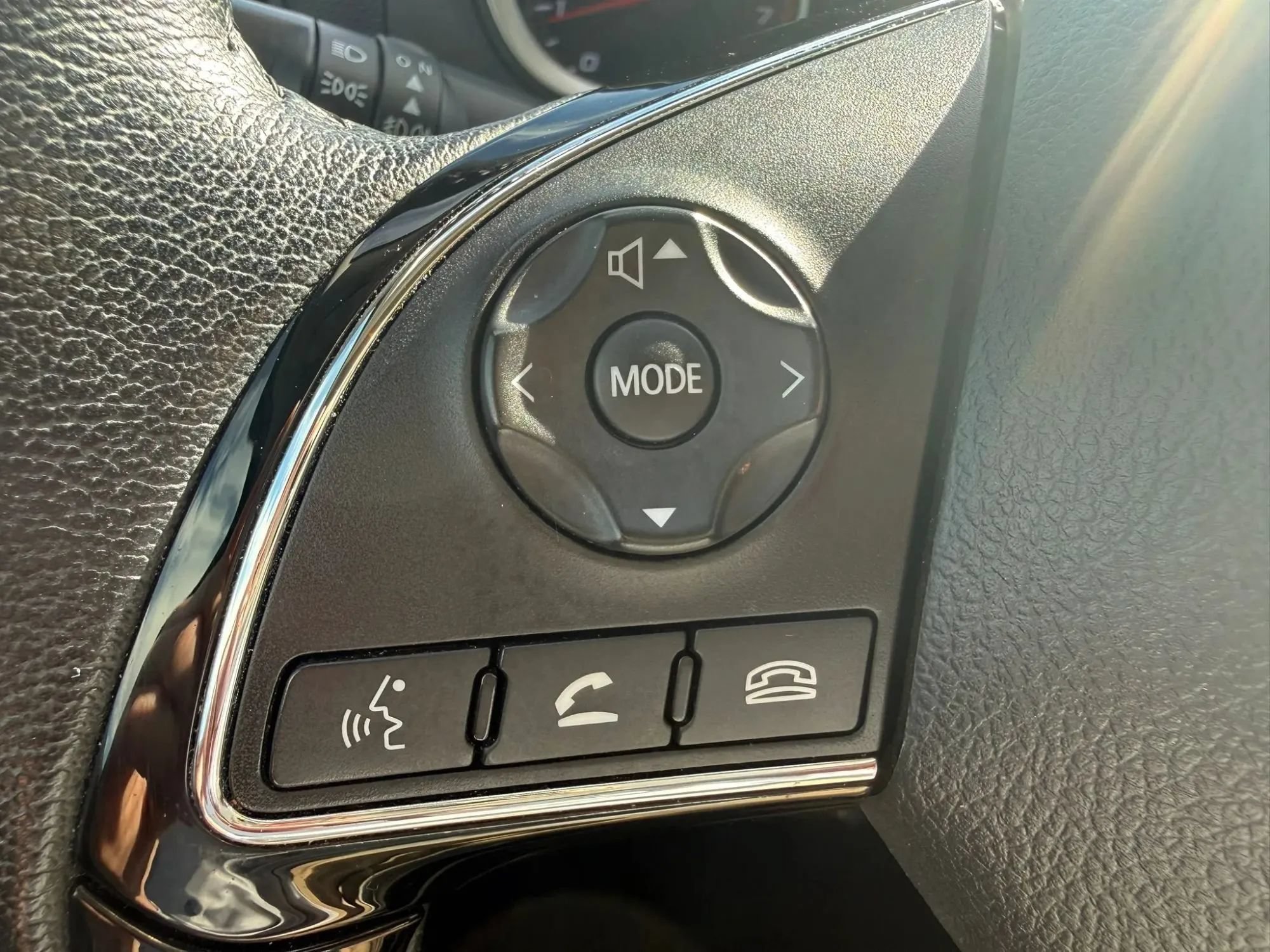Used 2025 Mitsubishi Eclipse Cross SE AWD/4WD image 12