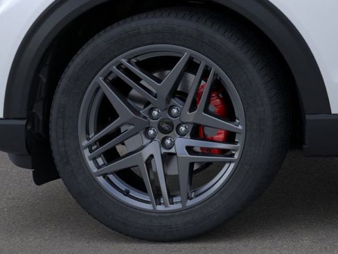 New 2026 Ford Explorer ST-Line RWD image 19